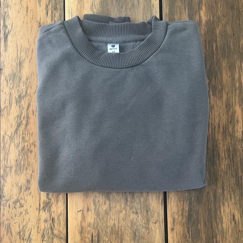 90 Degree by Reflex Gray Women’s Sweatshirt